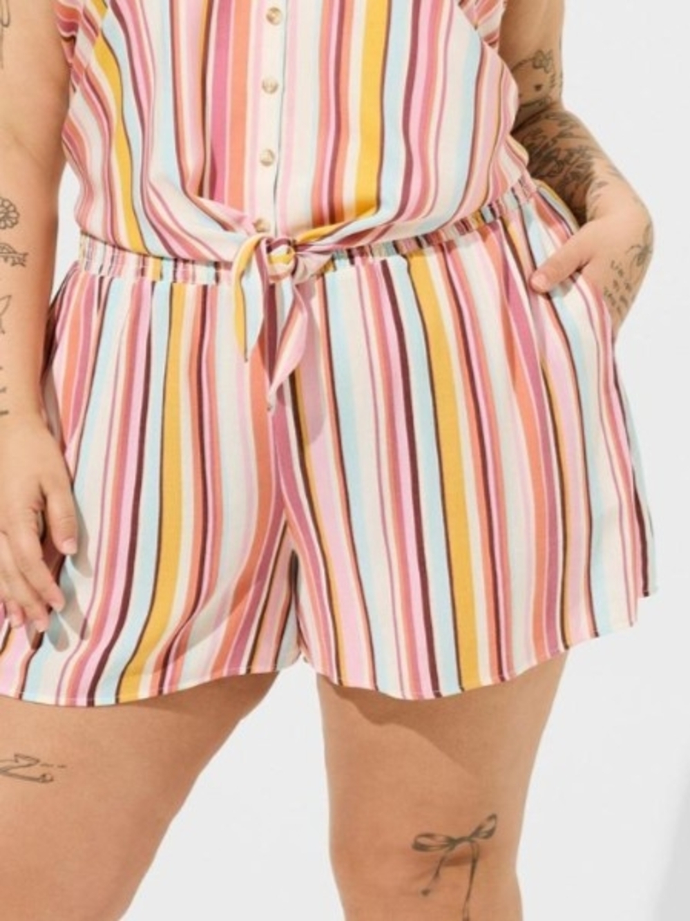 Torrid Striped Tie-Waist Women’s Shorts in Multi Pink, SZ 0X, NWT